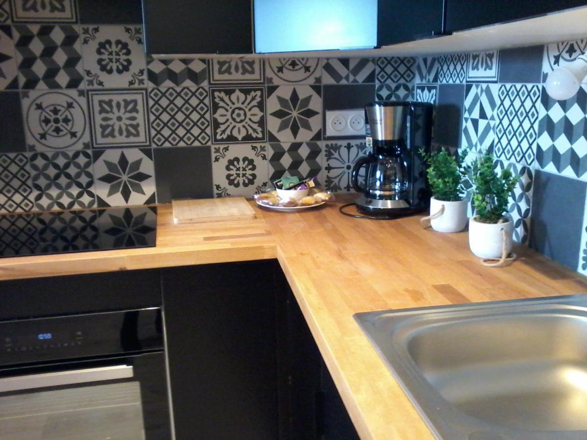 Appartement Topaze กงการ์โน ภายนอก รูปภาพ